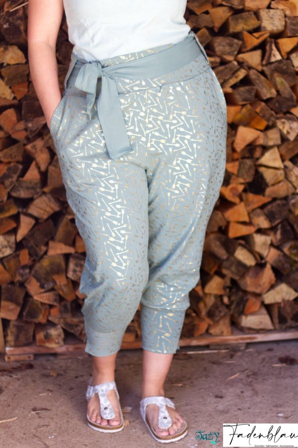 BlueSpringPants10