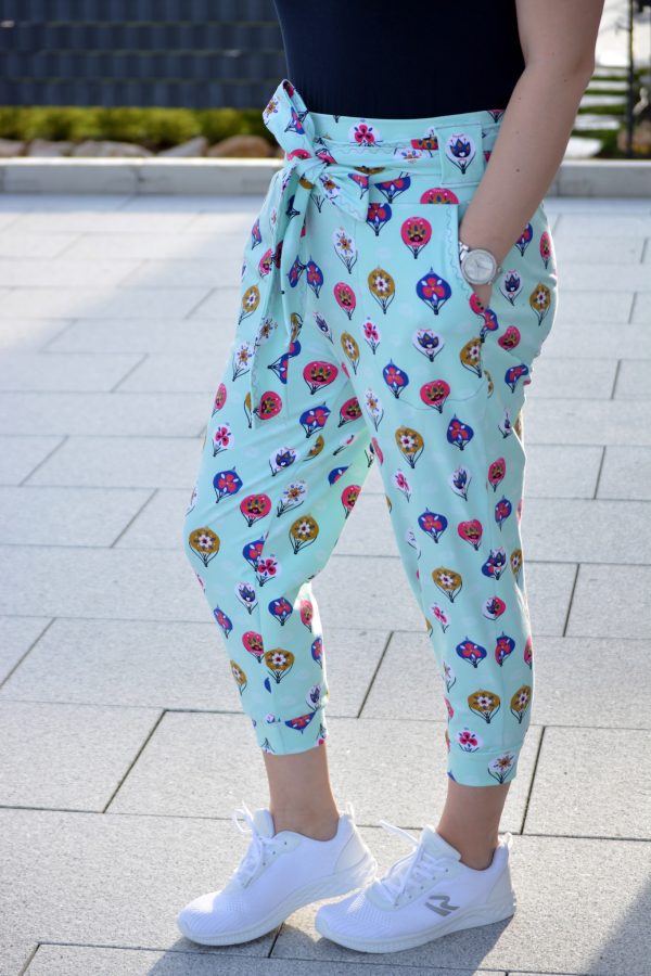 BlueSpringPants12